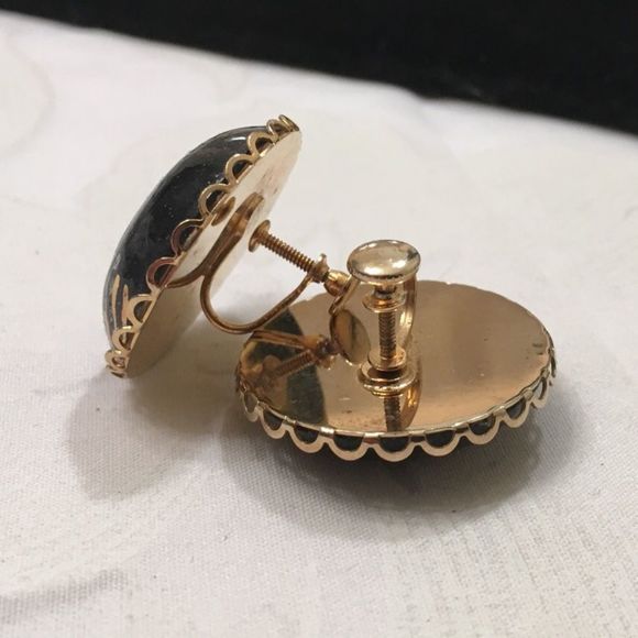 Vintage Enamel Butterfly Button Earrings - Picture 2 of 5